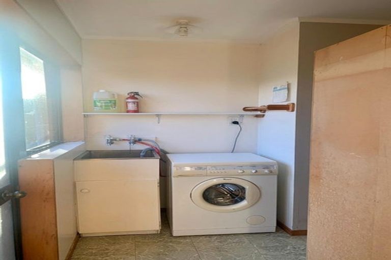 Photo of property in 4/29 West Street, Pukekohe, 2120