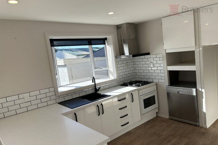 Photo of property in 6 Pethig Place, Halswell, Christchurch, 8025