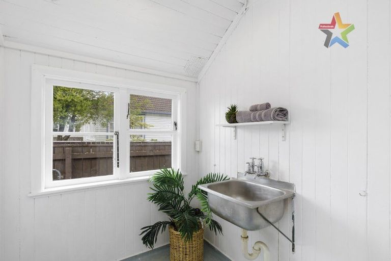 Photo of property in 173 Oxford Terrace, Epuni, Lower Hutt, 5011