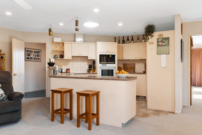 Photo of property in 10 Mayfair Grove, Alexandra, 9320