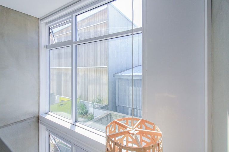 Photo of property in Canvas Apartments, 4/307 Willis Street, Te Aro, Wellington, 6011