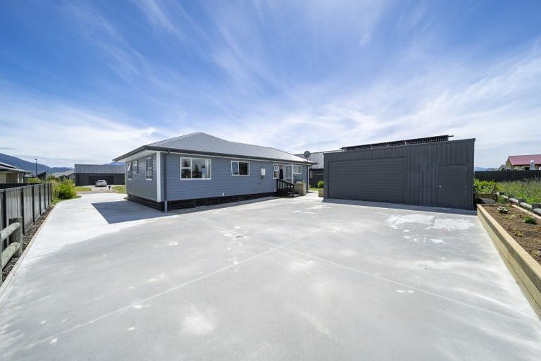Photo of property in 34 Burnby Drive, Te Anau, 9679