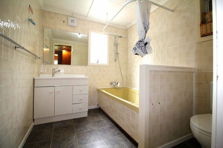 Photo of property in 150 Fred Taylor Drive, Whenuapai, Auckland, 0814