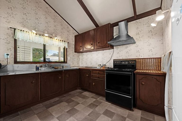 Photo of property in 16 Eames Crescent, Te Mata, Thames, 3575