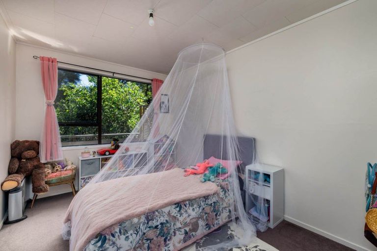 Photo of property in 23 Goffe Drive, Haruru, 0204