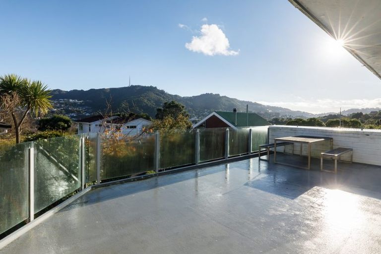 Photo of property in 7 Krishna Way, Khandallah, Wellington, 6035