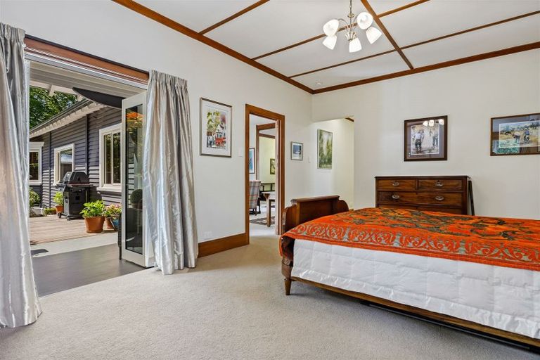 Photo of property in 7 Thorrington Road, Cashmere, Christchurch, 8022