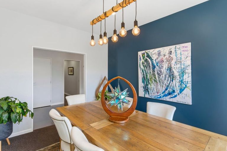 Photo of property in 8 Otupoa Way, Paraparaumu, 5032