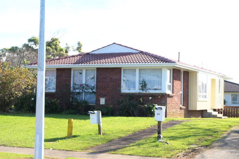 Photo of property in 56 Cranmere Crescent, Mangere East, Auckland, 2024