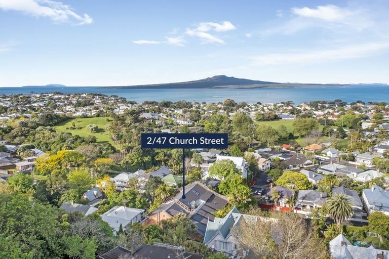 Photo of property in 2/47 Church Street, Devonport, Auckland, 0624