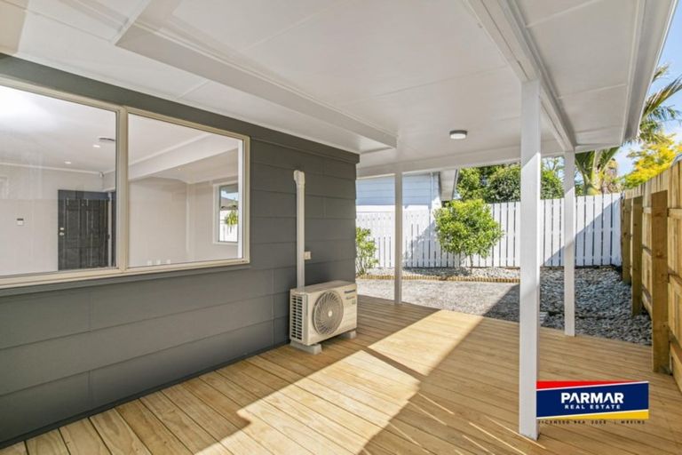 Photo of property in 4/153 Wallace Road, Mangere Bridge, Auckland, 2022