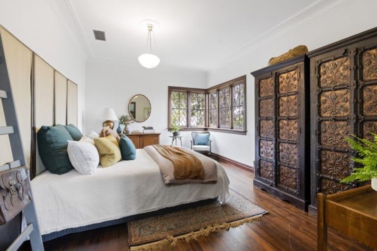 Photo of property in 18 Huia Street, Devonport, Auckland, 0624