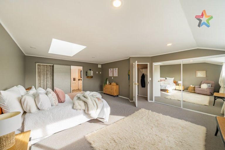 Photo of property in 57 Oroua Street, Eastbourne, Lower Hutt, 5013