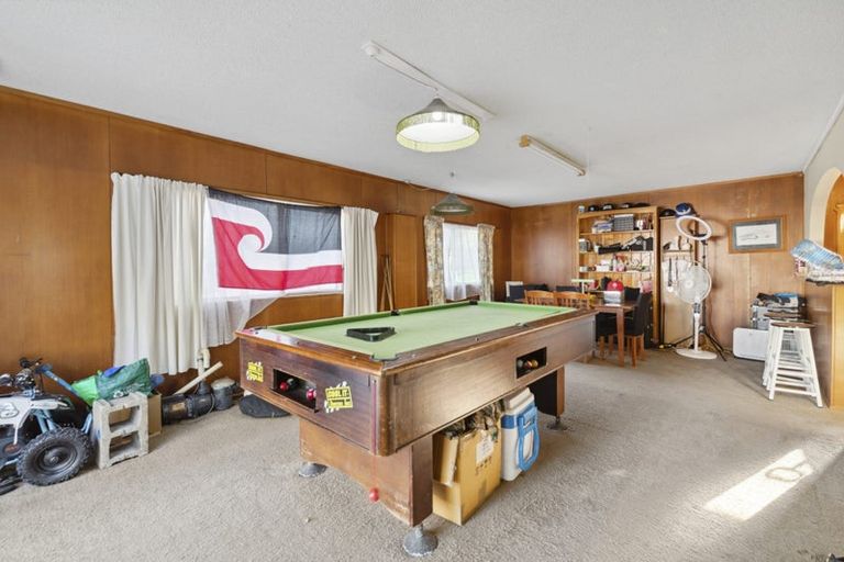 Photo of property in 16 Bacot Place, Howick, Auckland, 2014