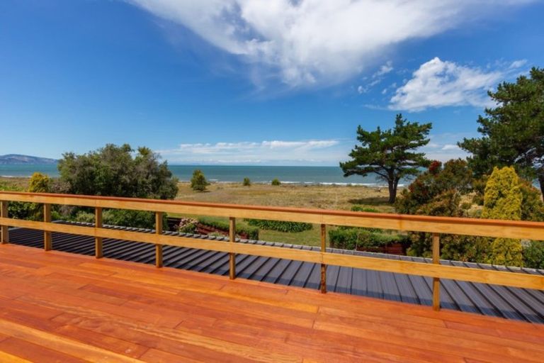 Photo of property in 90 Rarangi Beach Road, Rarangi, Blenheim, 7273