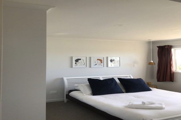 Photo of property in 489 Whangaparaoa Road, Stanmore Bay, Whangaparaoa, 0932