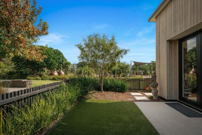 Photo of property in 19 Liquidambar Drive, Hobsonville, Auckland, 0616