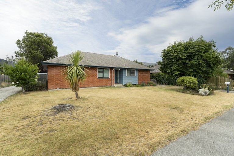 Photo of property in 11 Jollys Road, Cromwell, 9310