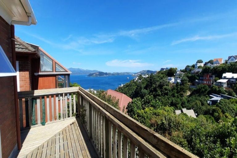 Photo of property in 120 Cashmere Avenue, Khandallah, Wellington, 6035