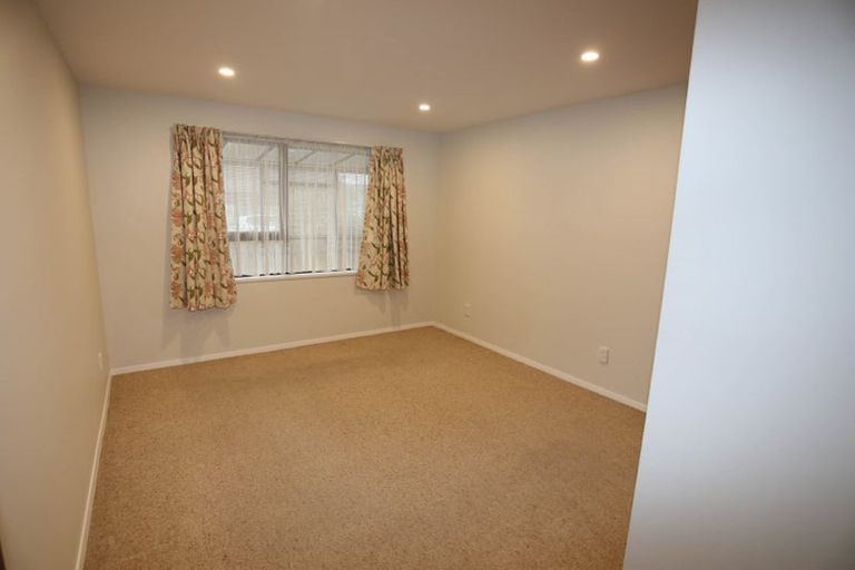 Photo of property in 1a Alvarez Place, Somerfield, Christchurch, 8024