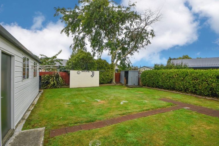 Photo of property in 13 Augustus Street, Carterton, 5713