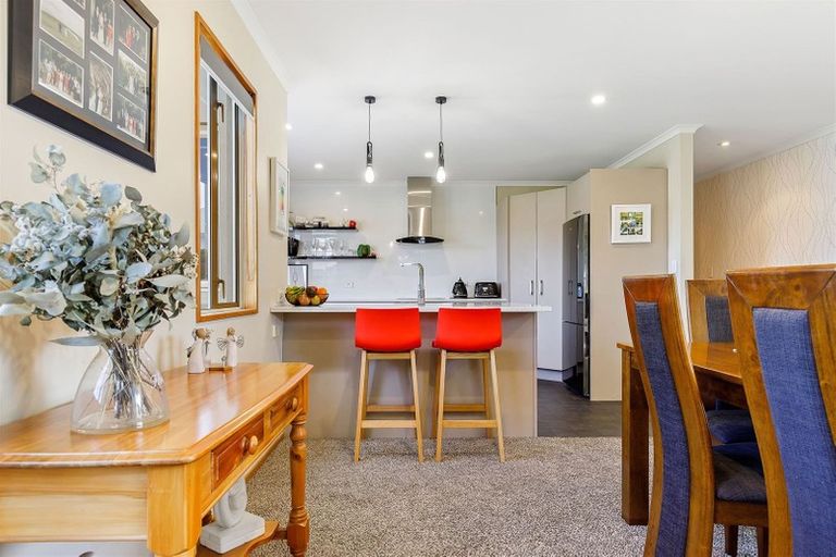 Photo of property in 6 Saint Keverne Close, Burwood, Christchurch, 8083