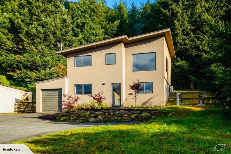 Photo of property in 41c Dart Place, Fernhill, Queenstown, 9300