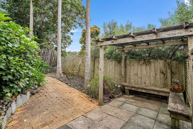 Photo of property in 14 Brightside Road, Stanmore Bay, Whangaparaoa, 0932