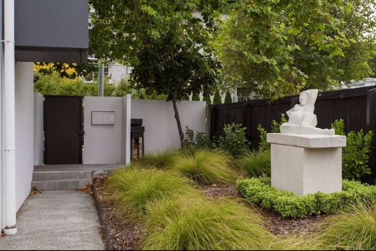 Photo of property in 5/55 Carlton Mill Road, Merivale, Christchurch, 8014