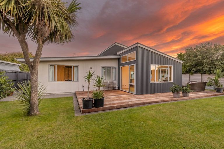 Photo of property in 18b Jervois Street, New Brighton, Christchurch, 8061