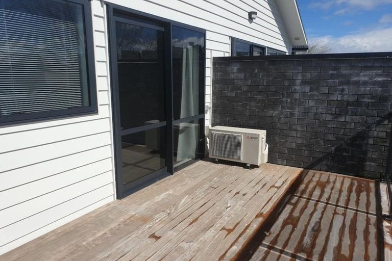 Photo of property in 8/16 Jones Crescent, Melville, Hamilton, 3206