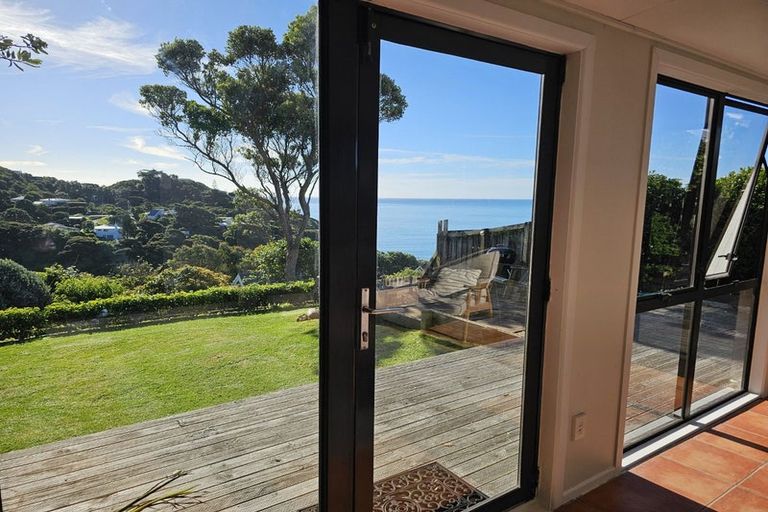Photo of property in 17 Haunui Road, Pukerua Bay, 5026