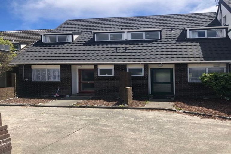 Photo of property in 4/31 Mana Avenue, Titahi Bay, Porirua, 5022