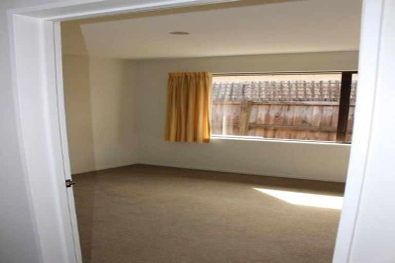 Photo of property in 22a Euston Street, Riccarton, Christchurch, 8041
