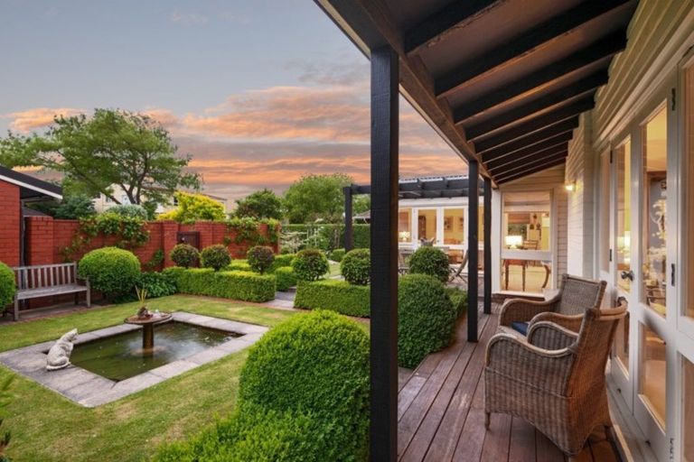 Photo of property in 15 Wadeley Road, Ilam, Christchurch, 8041