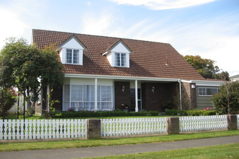 Photo of property in 8 Stafford Street, Springvale, Whanganui, 4501