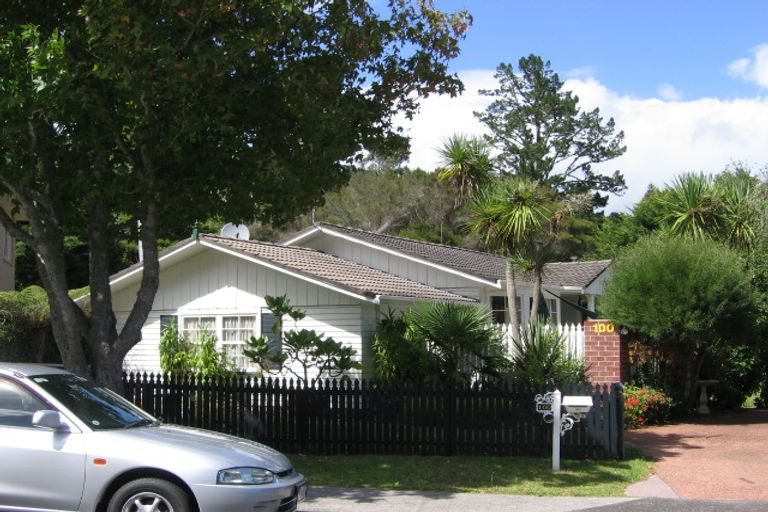 Photo of property in 102 Aeroview Drive, Beach Haven, Auckland, 0626