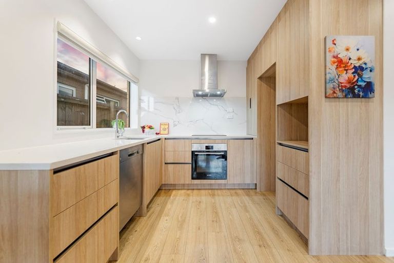 Photo of property in 61c Settlement Road, Papakura, 2110