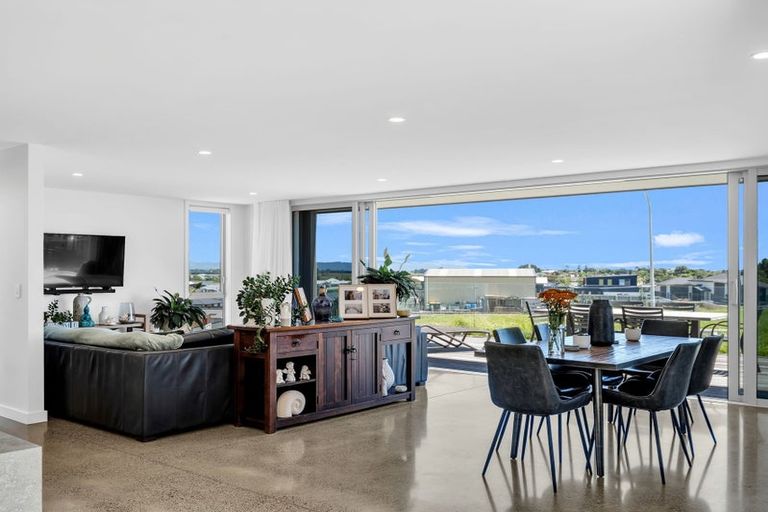 Photo of property in 8 Piripai Rise, Coastlands, Whakatane, 3120