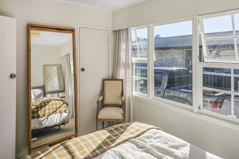 Photo of property in 8 James Cook Street, Havelock North, 4130