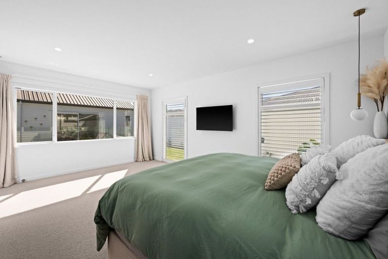 Photo of property in 29 Warwick Crescent, Taradale, Napier, 4112