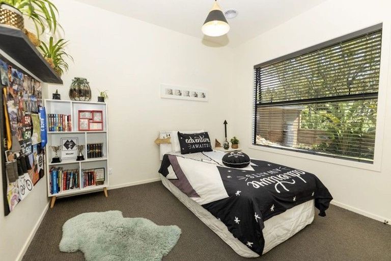 Photo of property in 10 Pike Place, Ferndale, New Plymouth, 4310