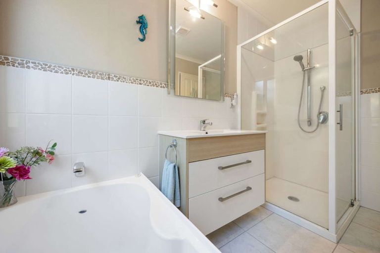 Photo of property in 8 Mercury Court, Rototuna North, Hamilton, 3210