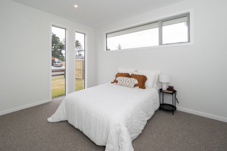 Photo of property in 8 Jag Way, Tinwald, Ashburton, 7700