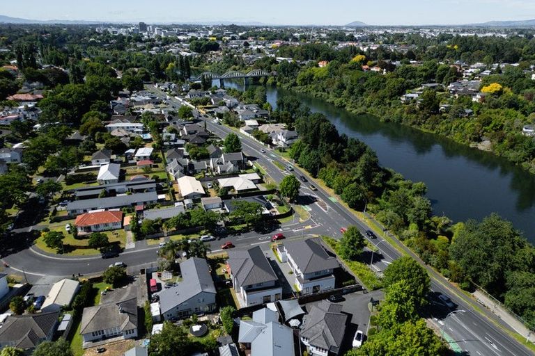 Photo of property in 3/64 Banbury Crescent, Fairfield, Hamilton, 3214