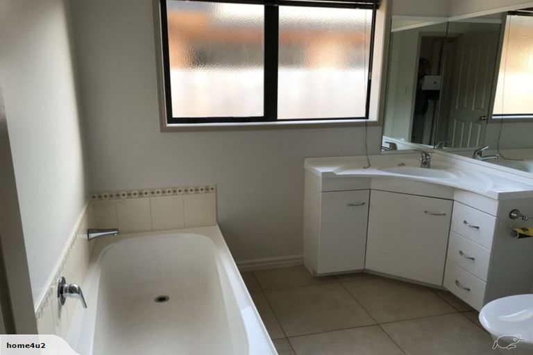 Photo of property in 20 Ohope Place, Papamoa Beach, Papamoa, 3118