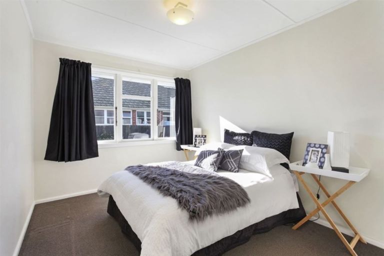 Photo of property in 15 Uxbridge Street, Northcote, Christchurch, 8052