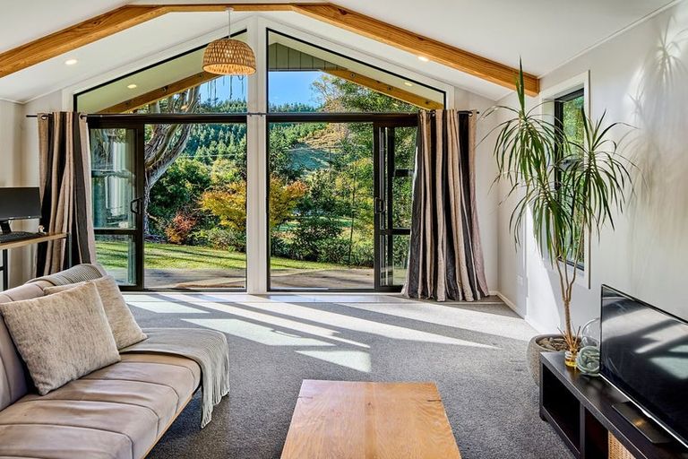 Photo of property in 101 Bulls Run Road, Moonshine Valley, Porirua, 5381