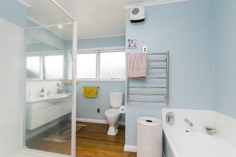 Photo of property in 38a Agra Crescent, Khandallah, Wellington, 6035