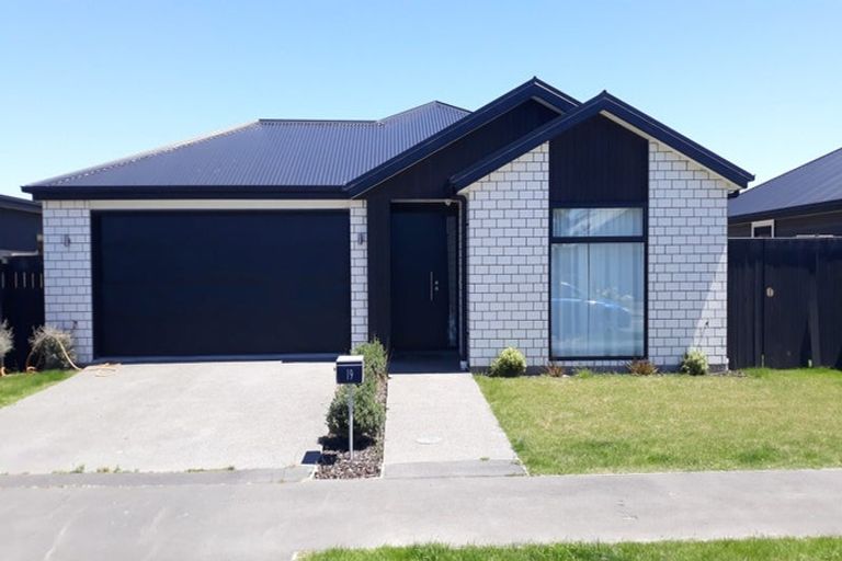 Photo of property in 19 Romney Drive, Belfast, Christchurch, 8051